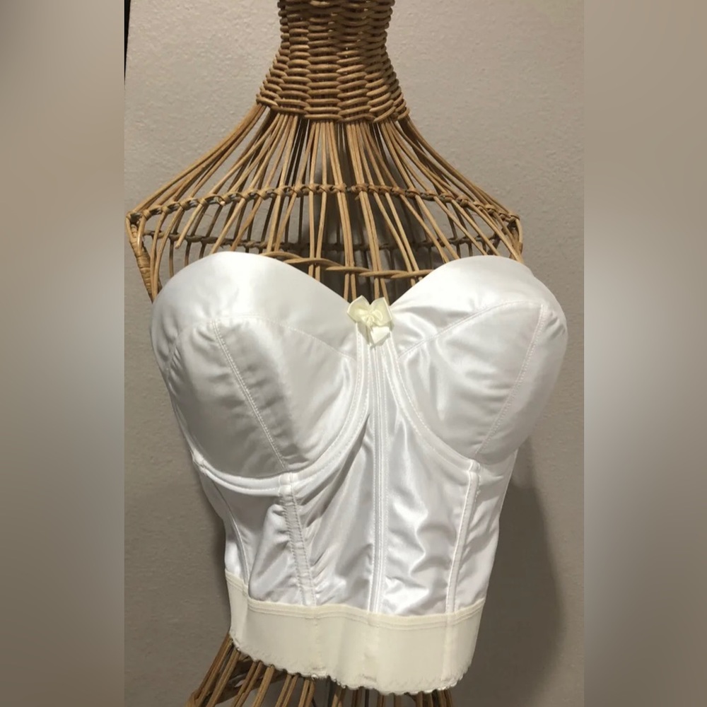 Va Bien Bustiers Bride White Sz-40C Smooth Hourglass #0798 Hook & Eye $75